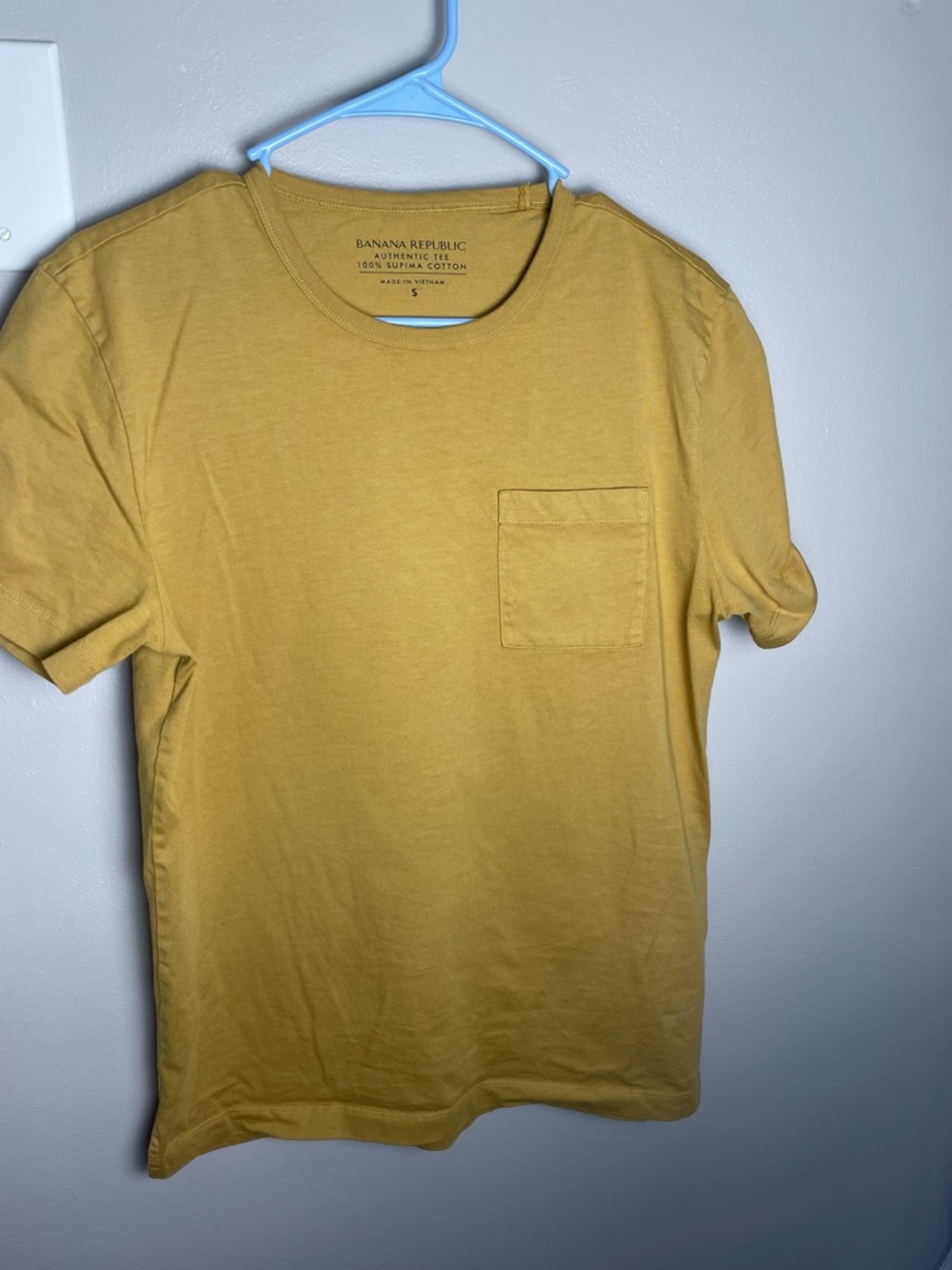 Banana Republic Pocket Tee Mustard Yellow